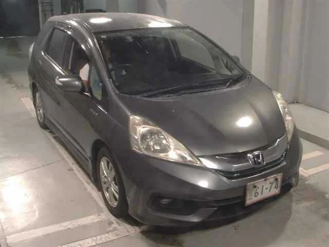 Honda Fit Shuttle GP2 2013